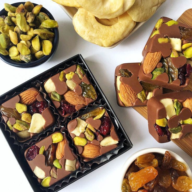 FRUIT BAR CHOCOLATE