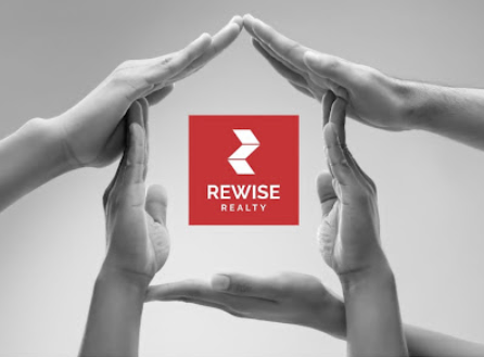 real estate broker