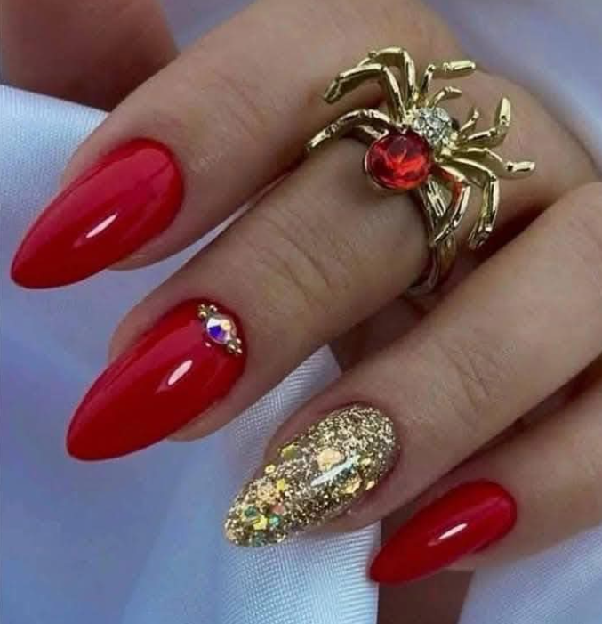 Nail Artists